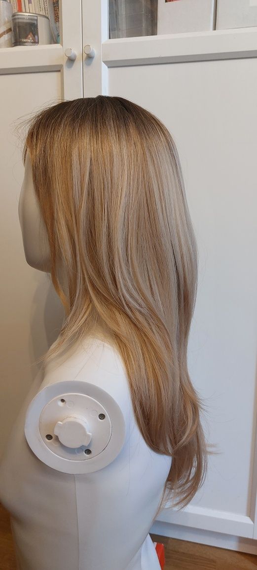 Peruka blond jak naturalna nowa