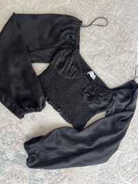 Чорна блузка bershka