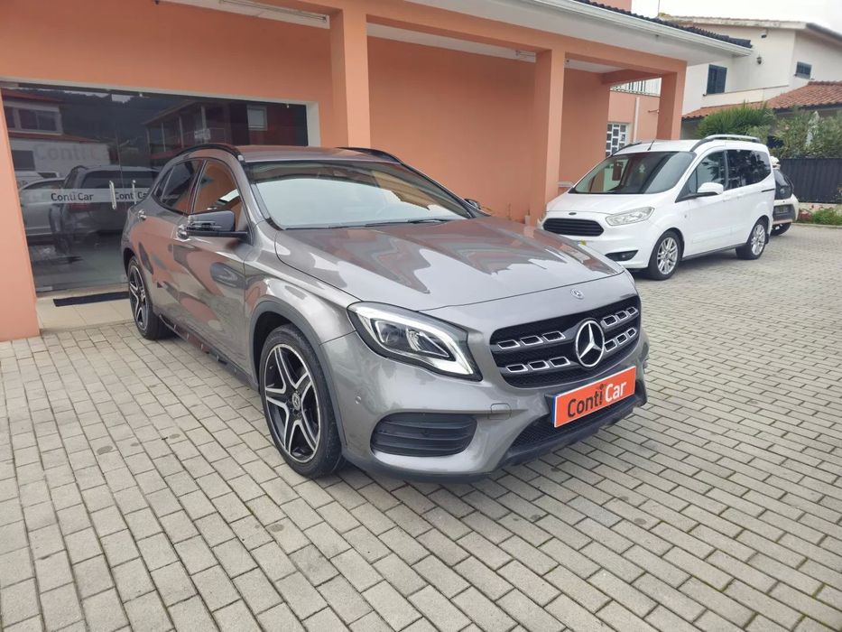 Mercedes-Benz GLA 180 AMG Line