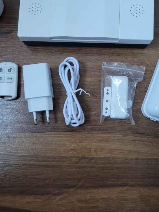 Bezprzewodowy system alarmowy gsm WiFi antywłamaniowy aplikacja na tel