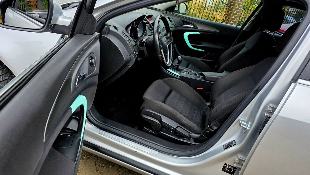 Śliczna Insignia 2.0 Turbo benzyna z Niemiec opłacona