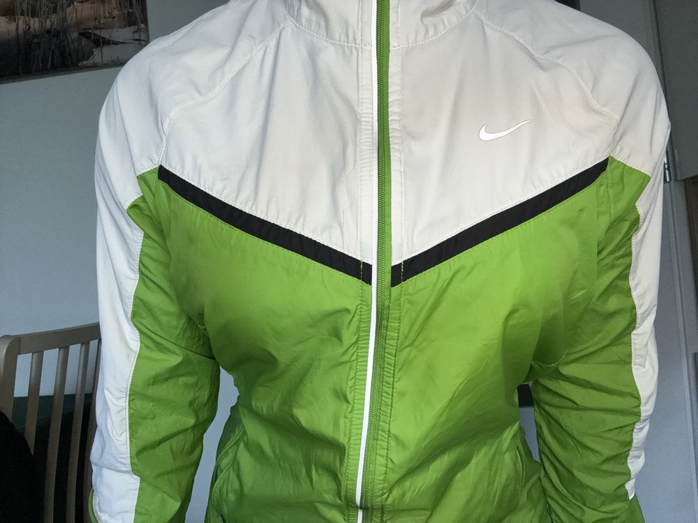 Wiatrówka Nike biało zielona M