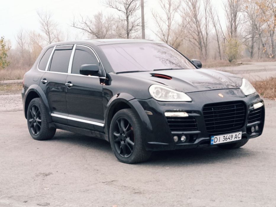 Срочно продам порш каен