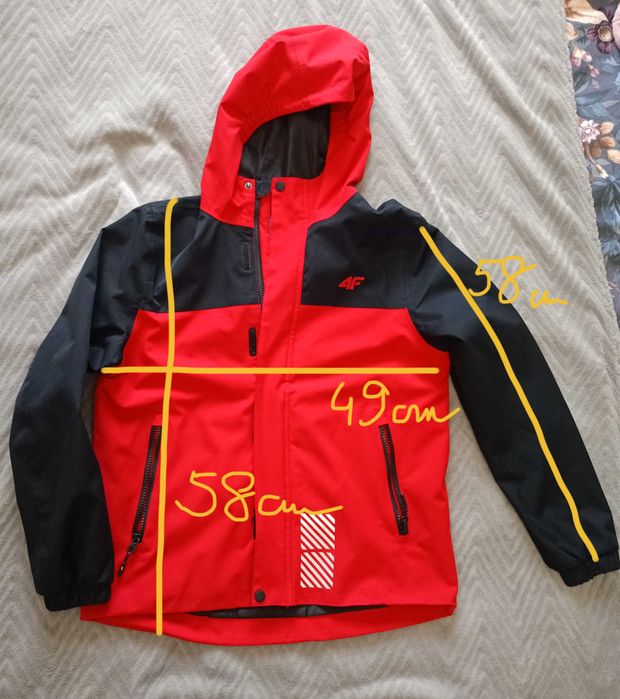 Kurtka 4F przeciwdeszczowa 158