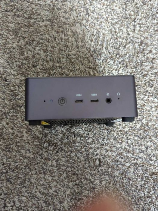 Ультрапродуктивний Міні-ПК Minisforum UM790 Pro (Barebone)