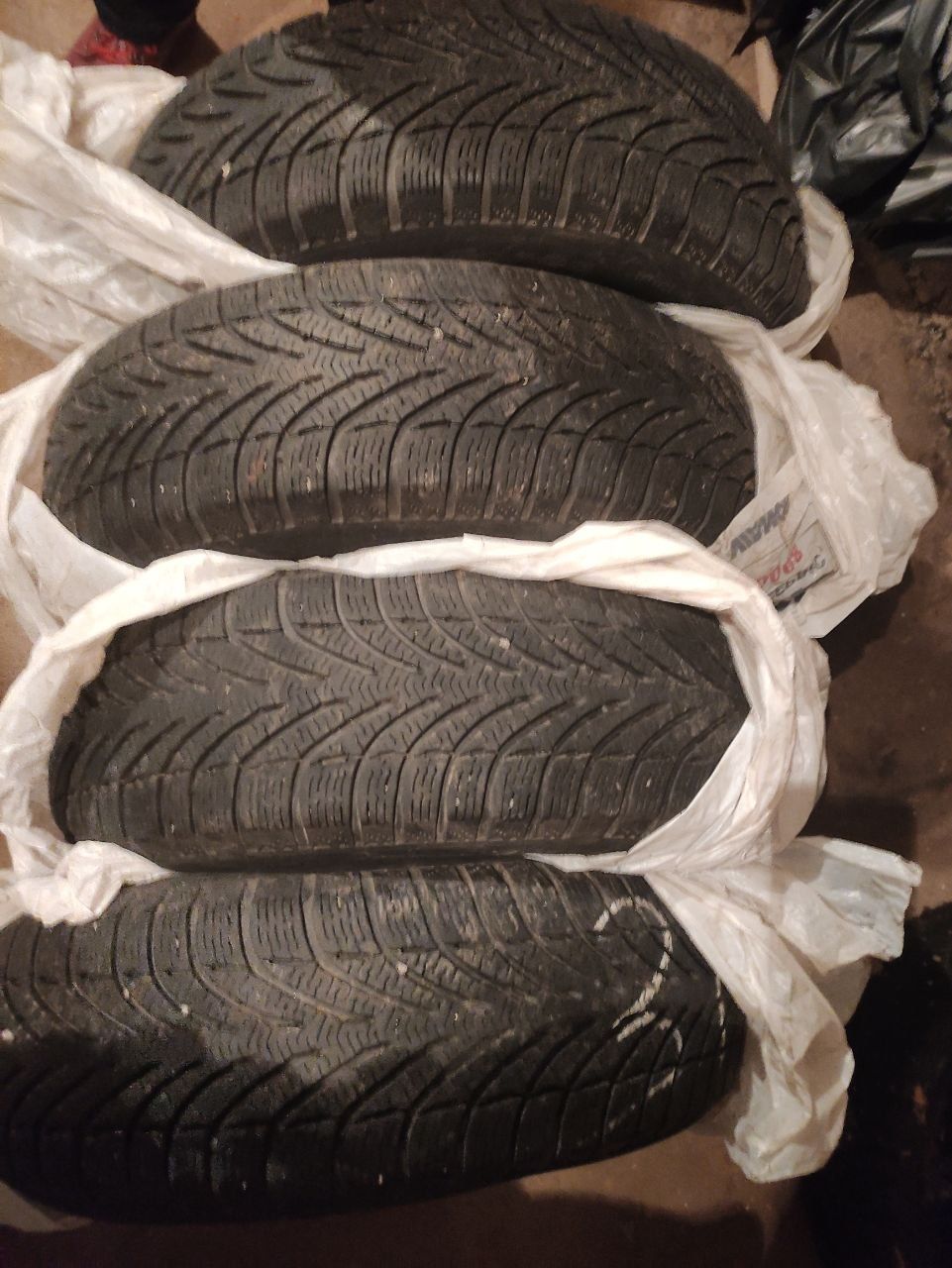 Bfgoodrich g-force winter 2 195/60 r15