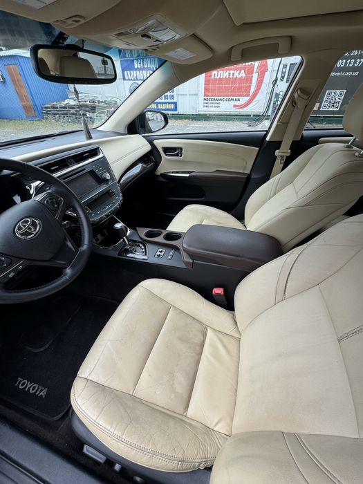 Toyota avalon 2014