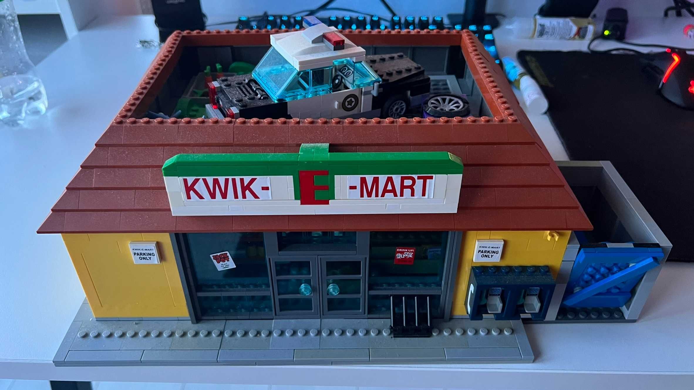 Lego The Simpsons 71016 The Kwik-E-Mart