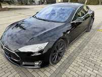 Tesla Model S Tesla Model S, rok 2014