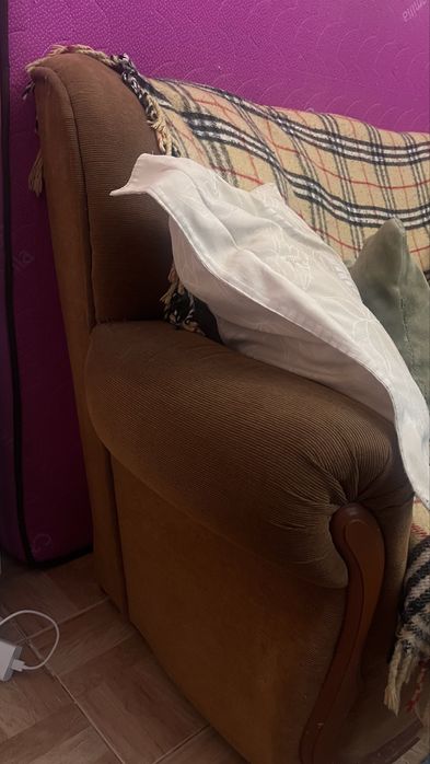 Sofá 3 Lugares semi-usado