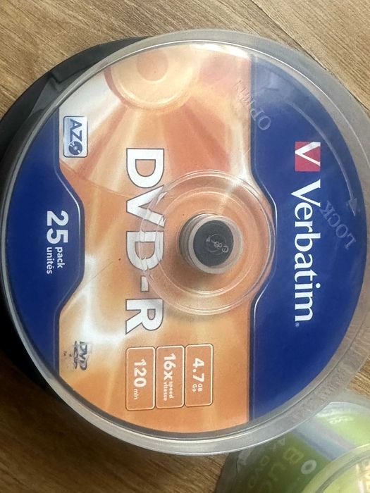 DVD-R 4.7 GB + DVD-R 1.4GB