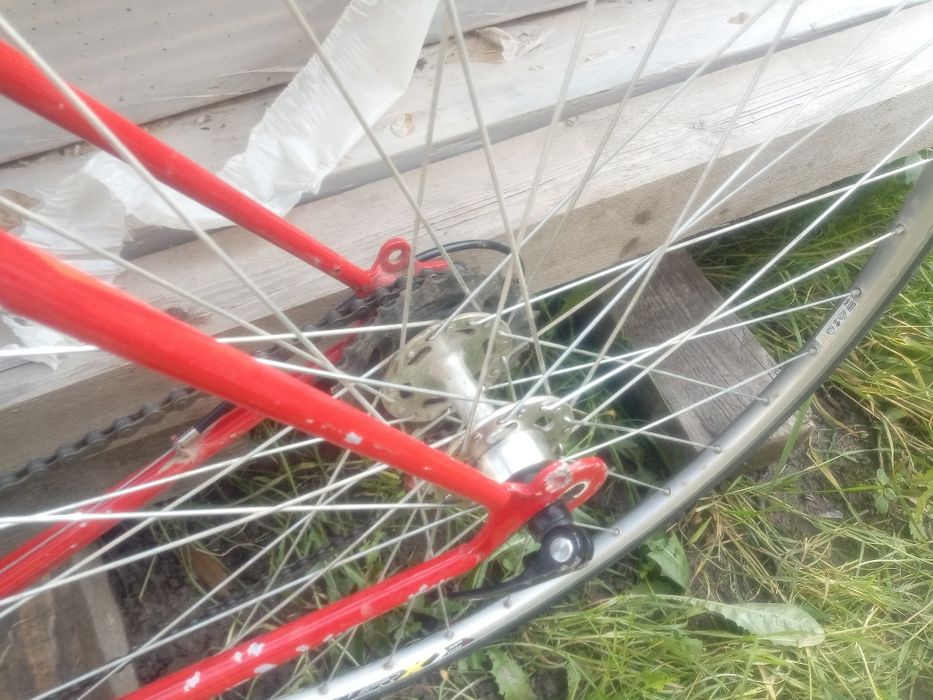 Rower szosowy retro kolarka po serwisie