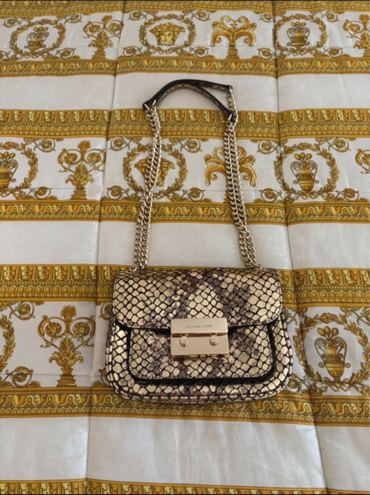 Michael Kors Mala Metallic Gold em Couro