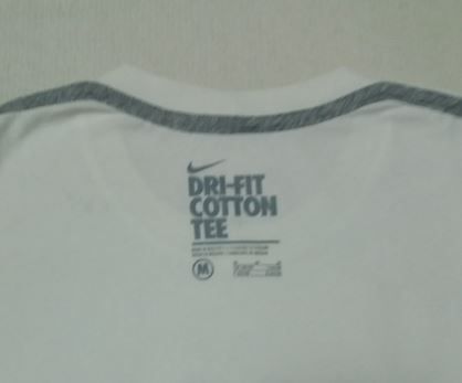 T-Shirt Nike tamanho M