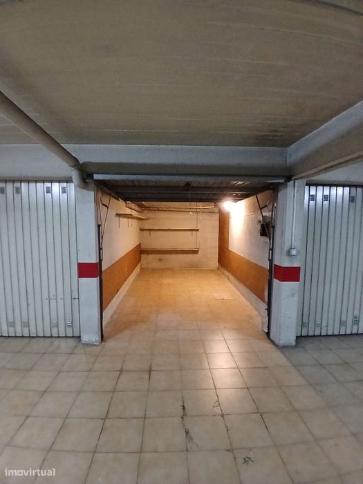 Garagem na Amadora