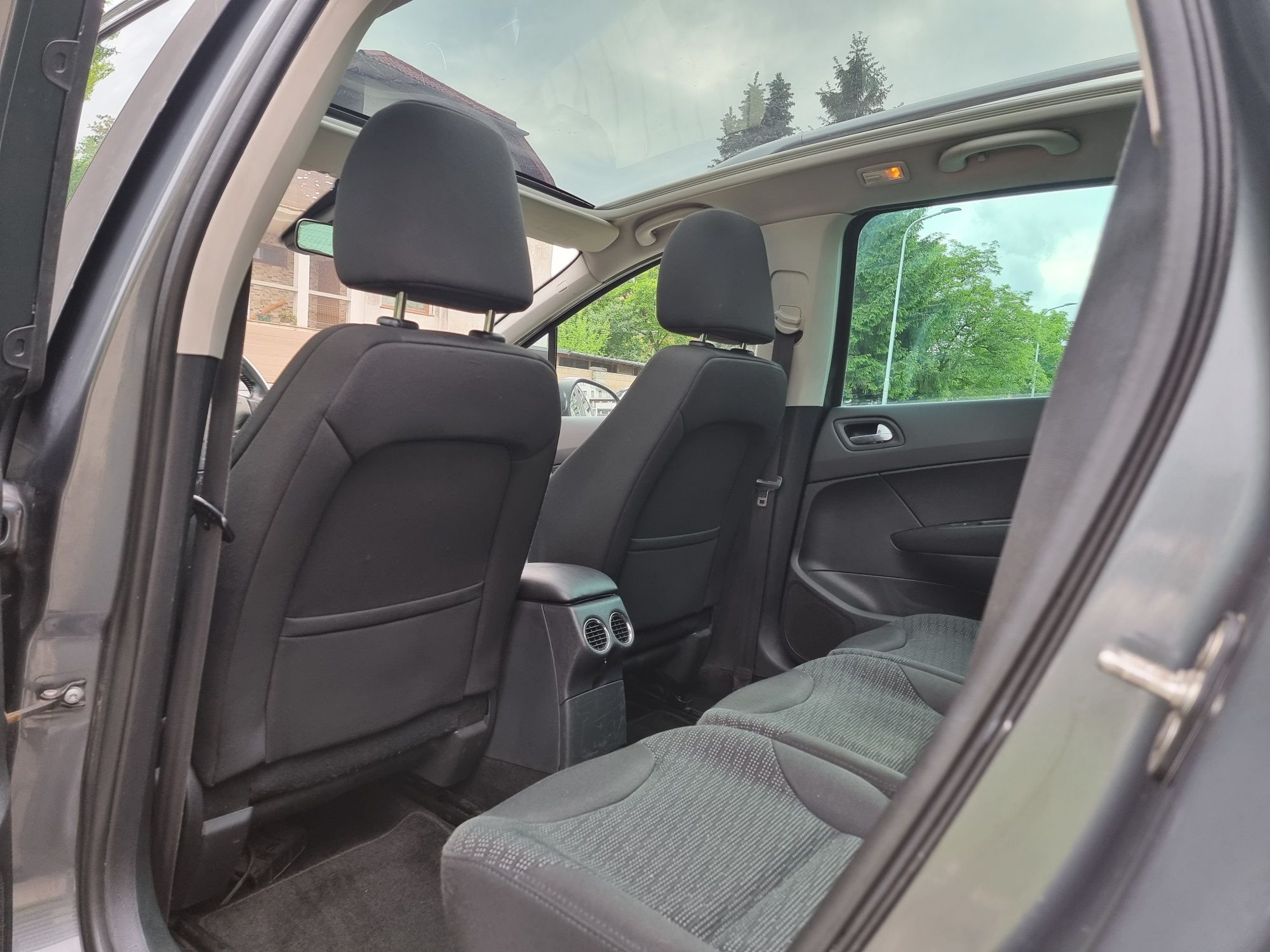 Peugeot 308 SW 1.6 HDI / Szklany dach / Nawigacja