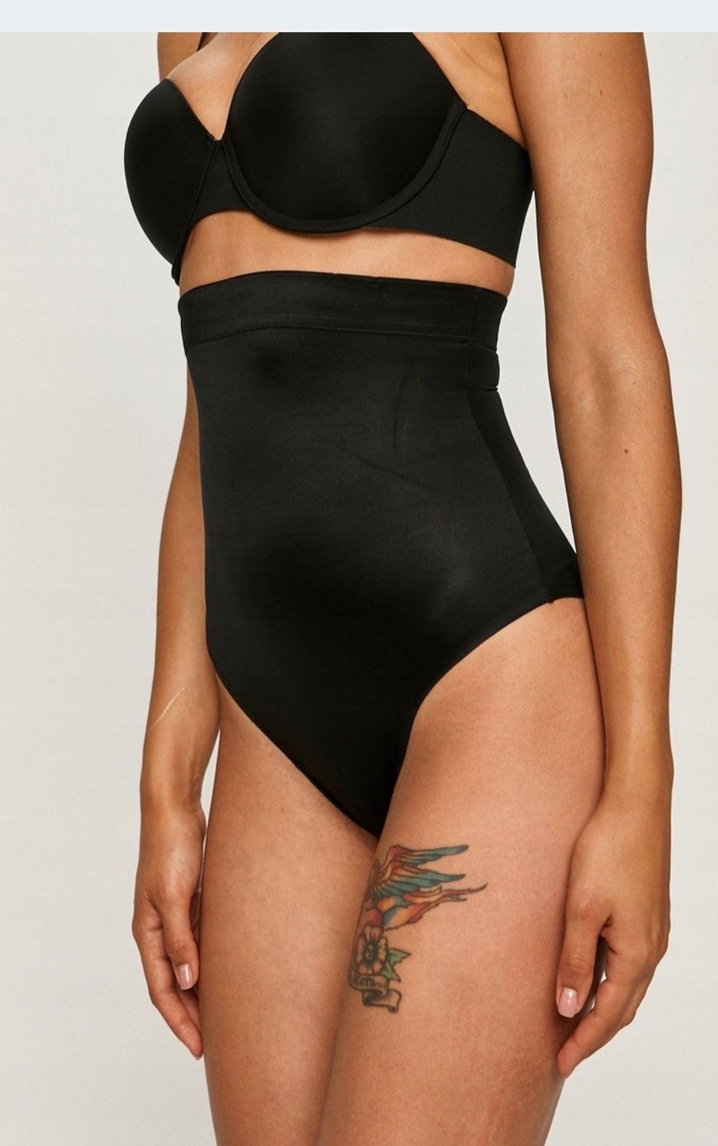 Majtki damskie stringi  MODELUJĄCE SPANX r. 38-40