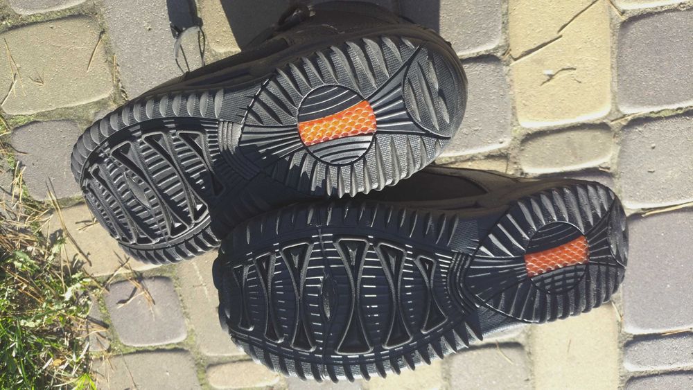 Сноуборд Ride в комплекте с креплениями и ботинками (б/у):