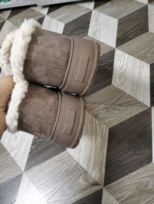 Жіночі  черевики