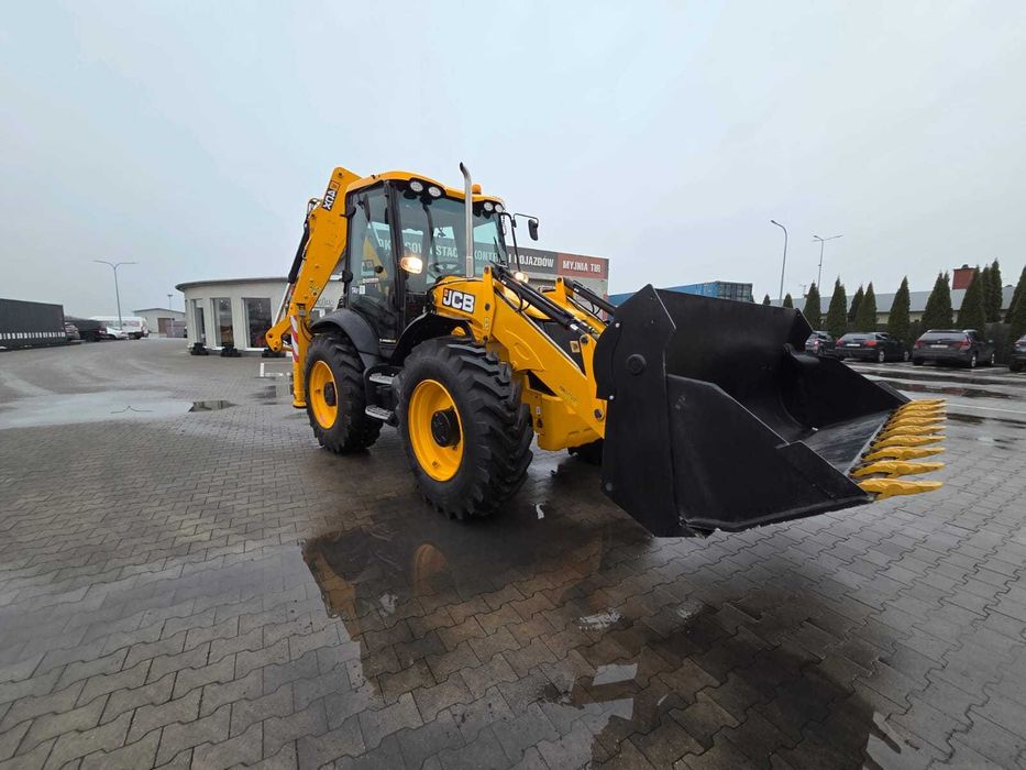 KOPARKO-ŁADOWARKA JCB 4CX T4 F 2018rok 3860mtg!