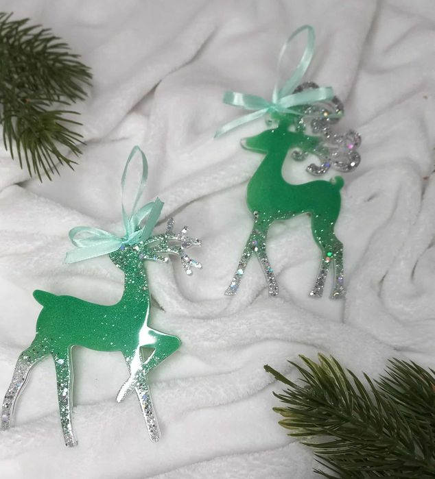 Rękodzieło Renifery zestaw 2szt z żywicy epoksydowej zielone