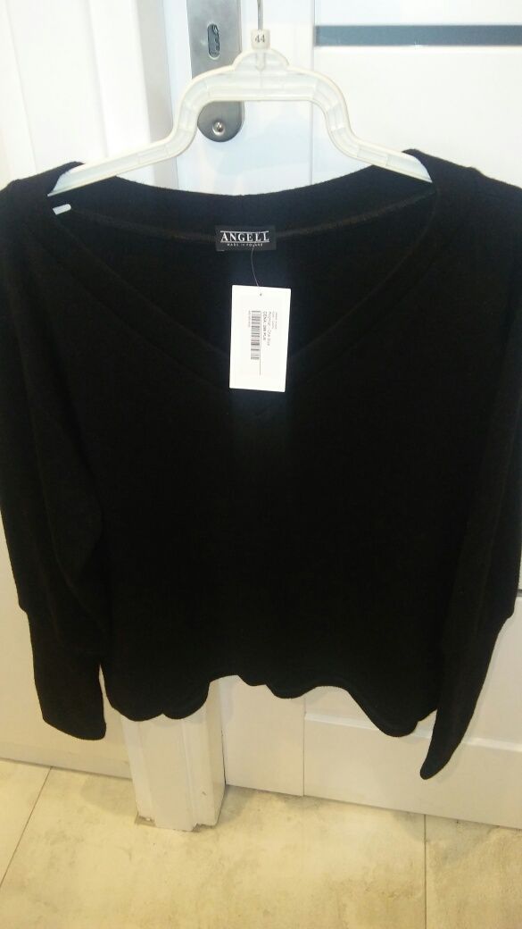 Nowy sweter czarny firmy ENGELL rozmiar one size