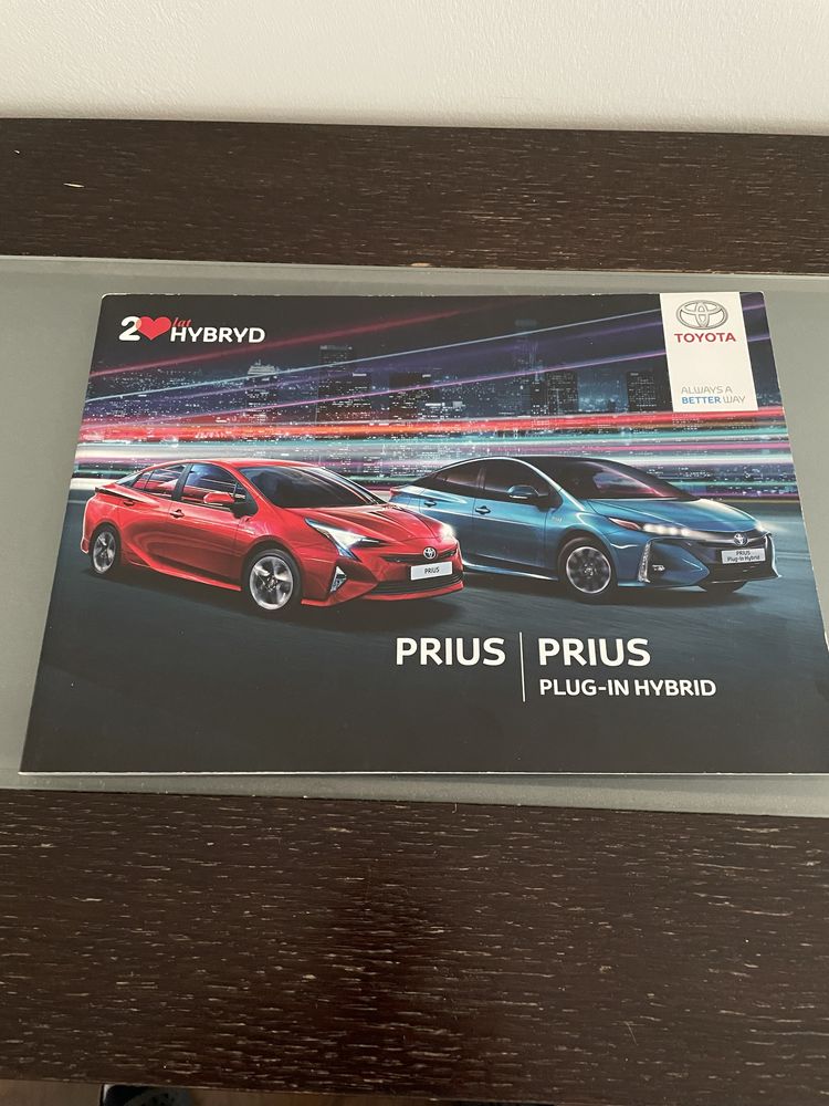 Prospekt Toyota Prius