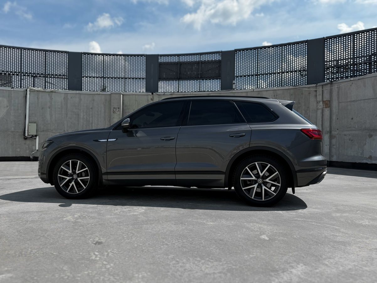 Оренда авто Volkswagen Touareg, Прокат авто, Аренда авто