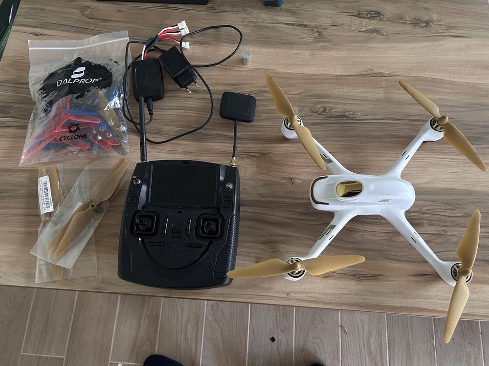 Drone hubsan h501s