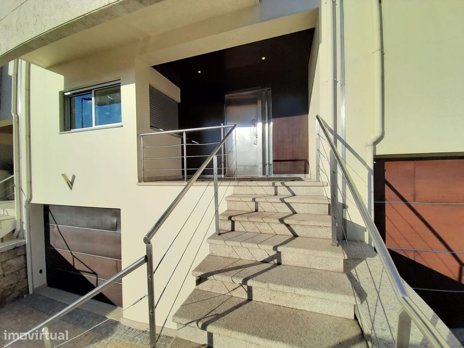 Moradia T4