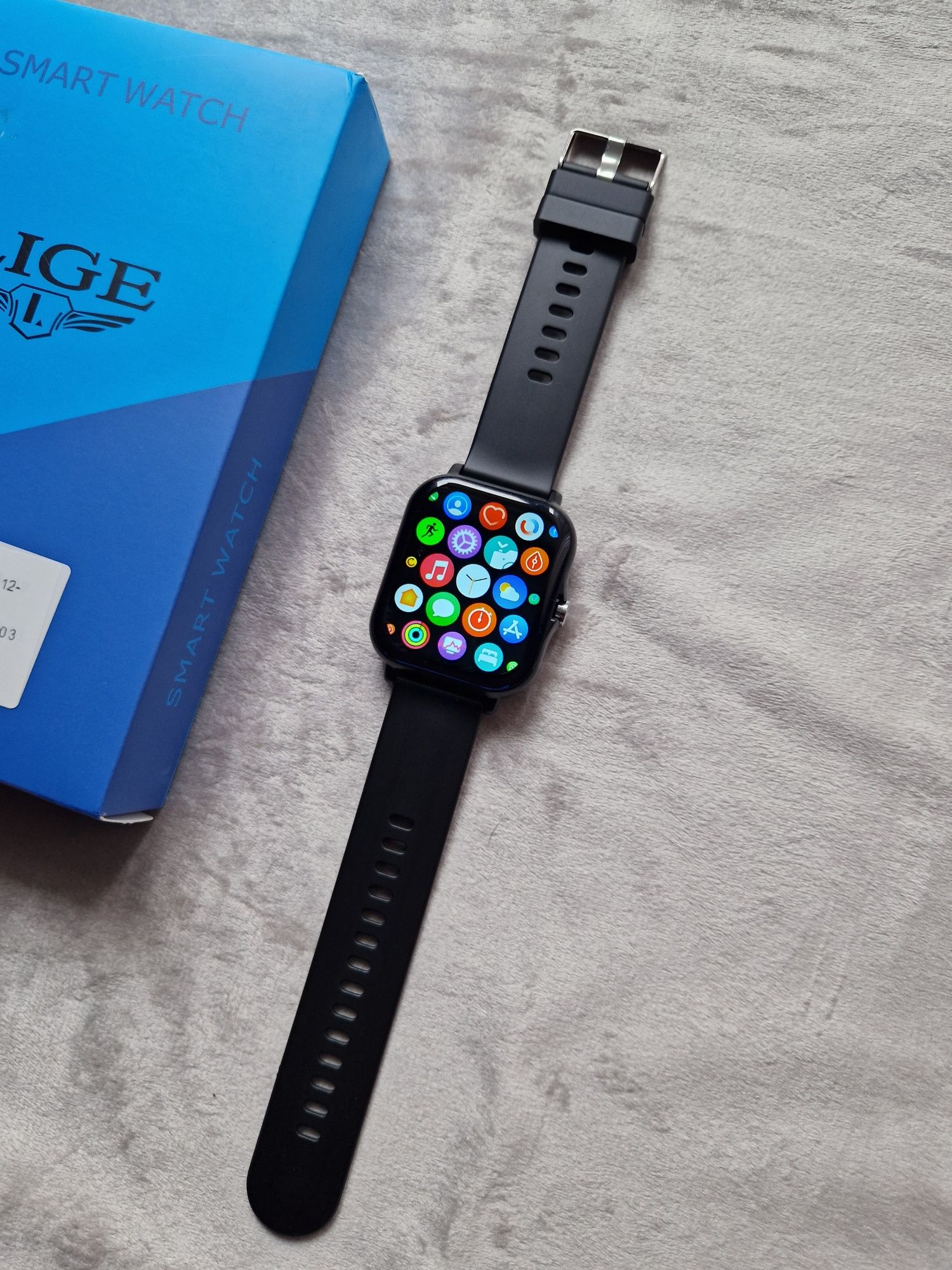 Smartwatch lige, czarny, nowy