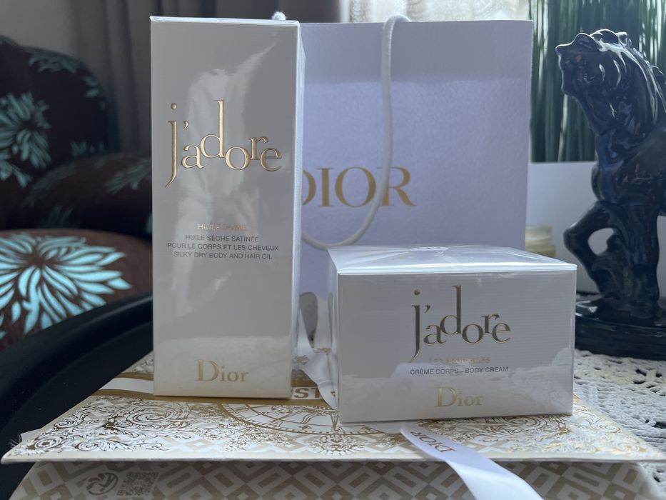 Продам крем для тіла і олійку Dior jadore