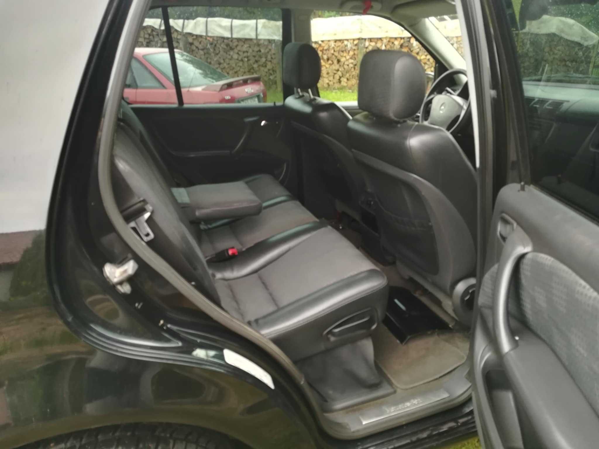 Mercedes ML 270CDI MANUAL