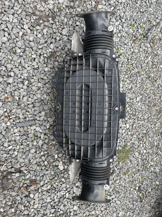 Chevrolet corvette c8 dolot powietrza filtr powietrza air