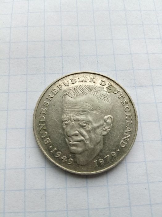 2 марки 1989р Курт Шумахер, 30-та річниця - Федеративна Республіка
