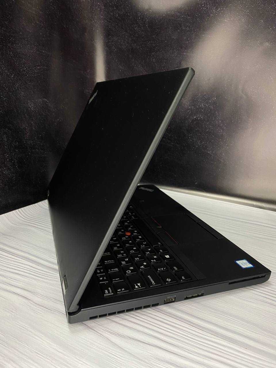 Ноутбук Lenovo ThinkPad P52/i7-8850H/16/512/15.6/IPS Quadro P1000(4GB)