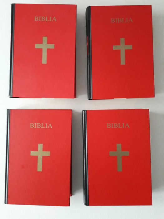 Biblia Pismo Święte Starego i Nowego Testamentu 4 Tomy