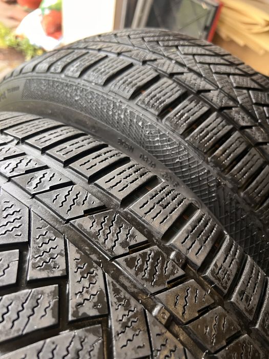 Continental Opony Zimowe 225/40 R18 Winter Slawno