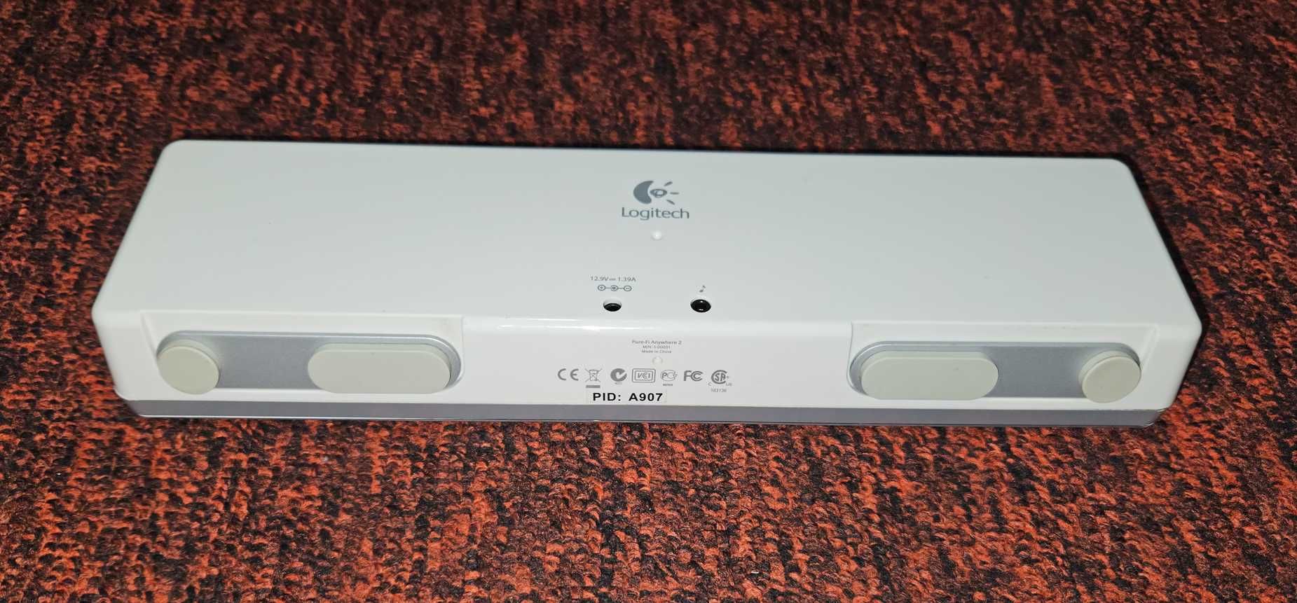 Портативная колонка Apple Logitech Pure-Fi Anywhere 2
