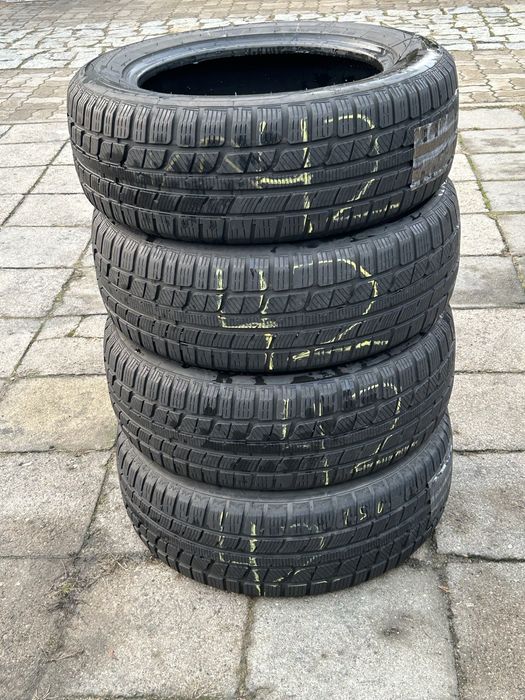 42 Opony Zimowe NANKAMG 226/60/17 Bardzo Ładne