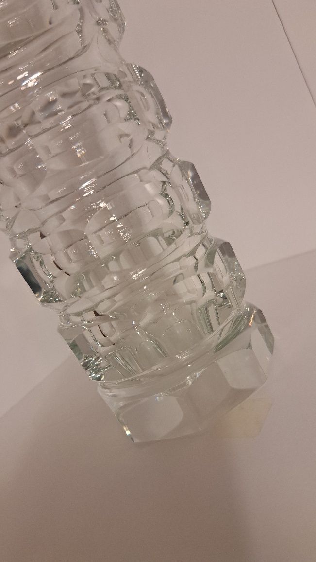83-D Transparentny ciężki wazon