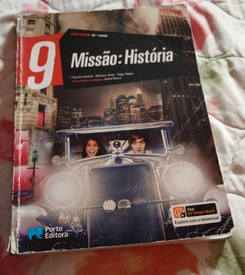 Manual/caderno de atividades história 9°