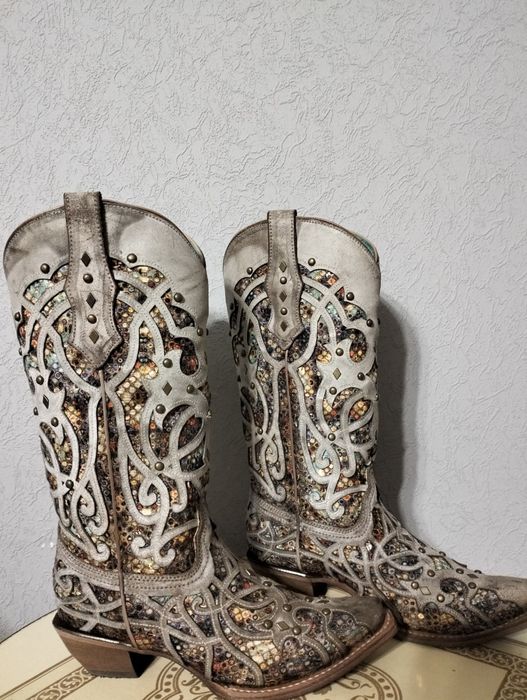 Пропоную Ковбойськи  чоботи