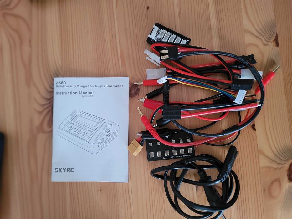 Ładowarka modelarska