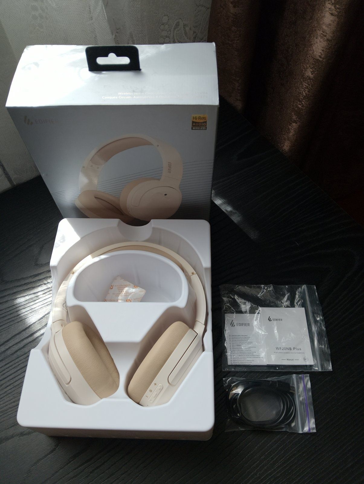 Продам Навушники Edifier W820NB Plus Black.

Залиш