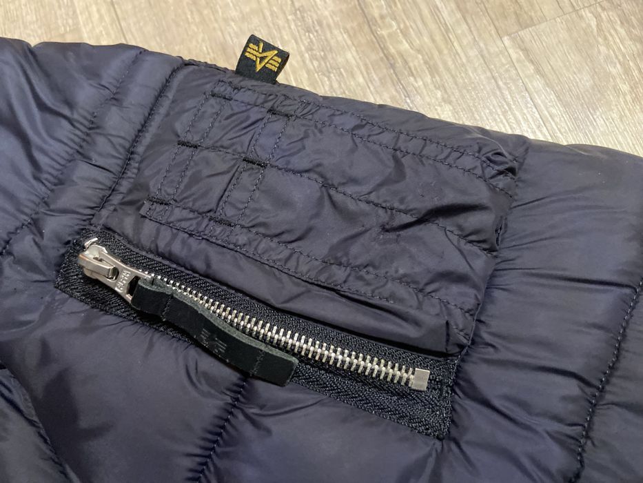 Бомбер Пуховик Alpha Industries