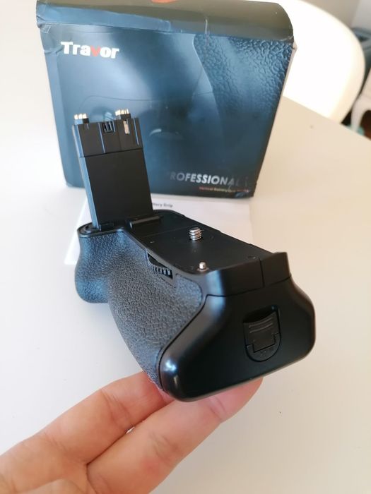 Punho de Bateria Canon 5D NOVO - BG-1J / BG-E11