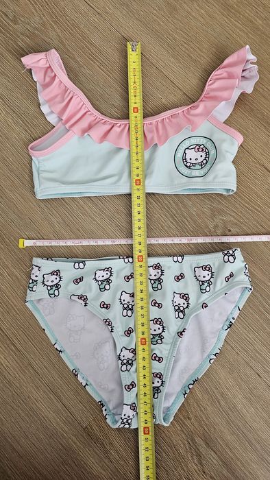 Strój kąpielowy dziewczęcy dwuczęściowy Hello Kitty rozm. 122/128
