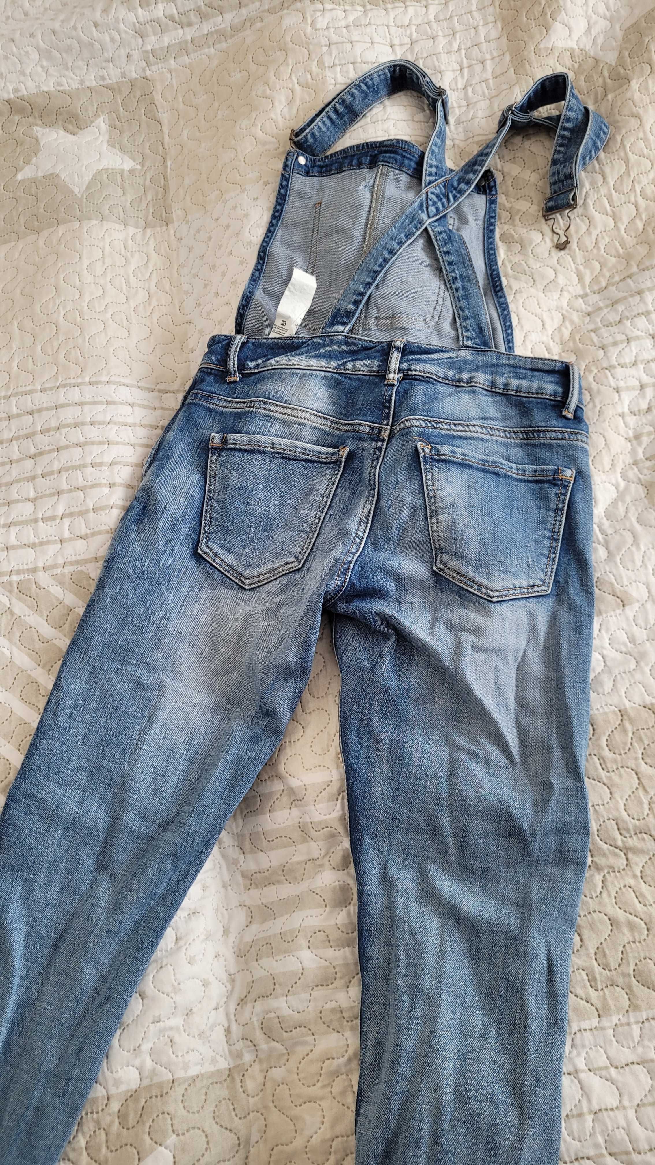 Ogrodniczki jeansowe skinny
