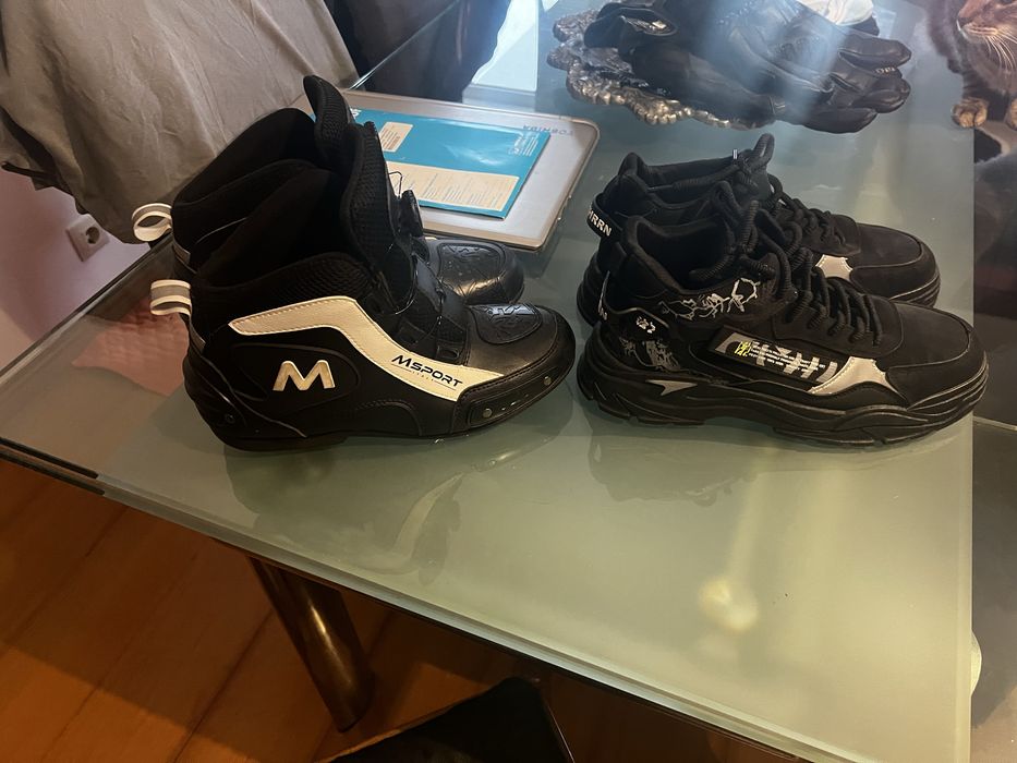 Botas de mota usados